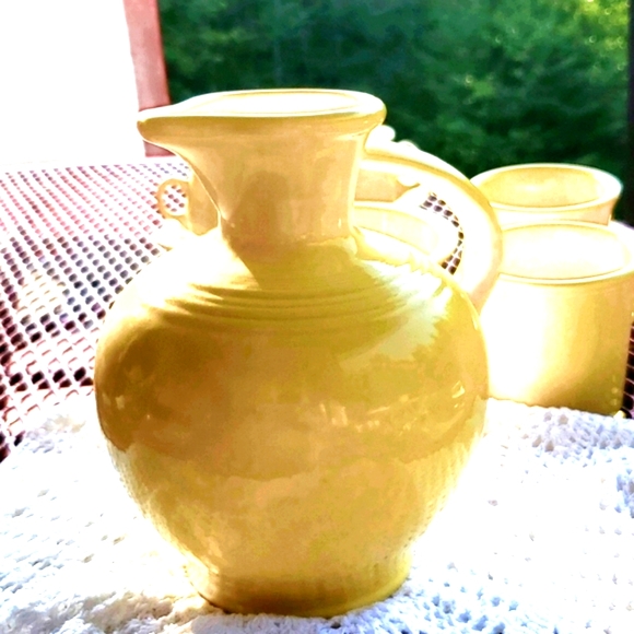 Fiestaware Pale Yellow Water Pitcher - Picture 4 of 12